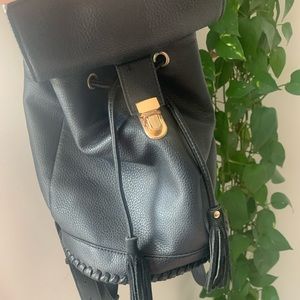 Urban outfitters backpack bag⭐️